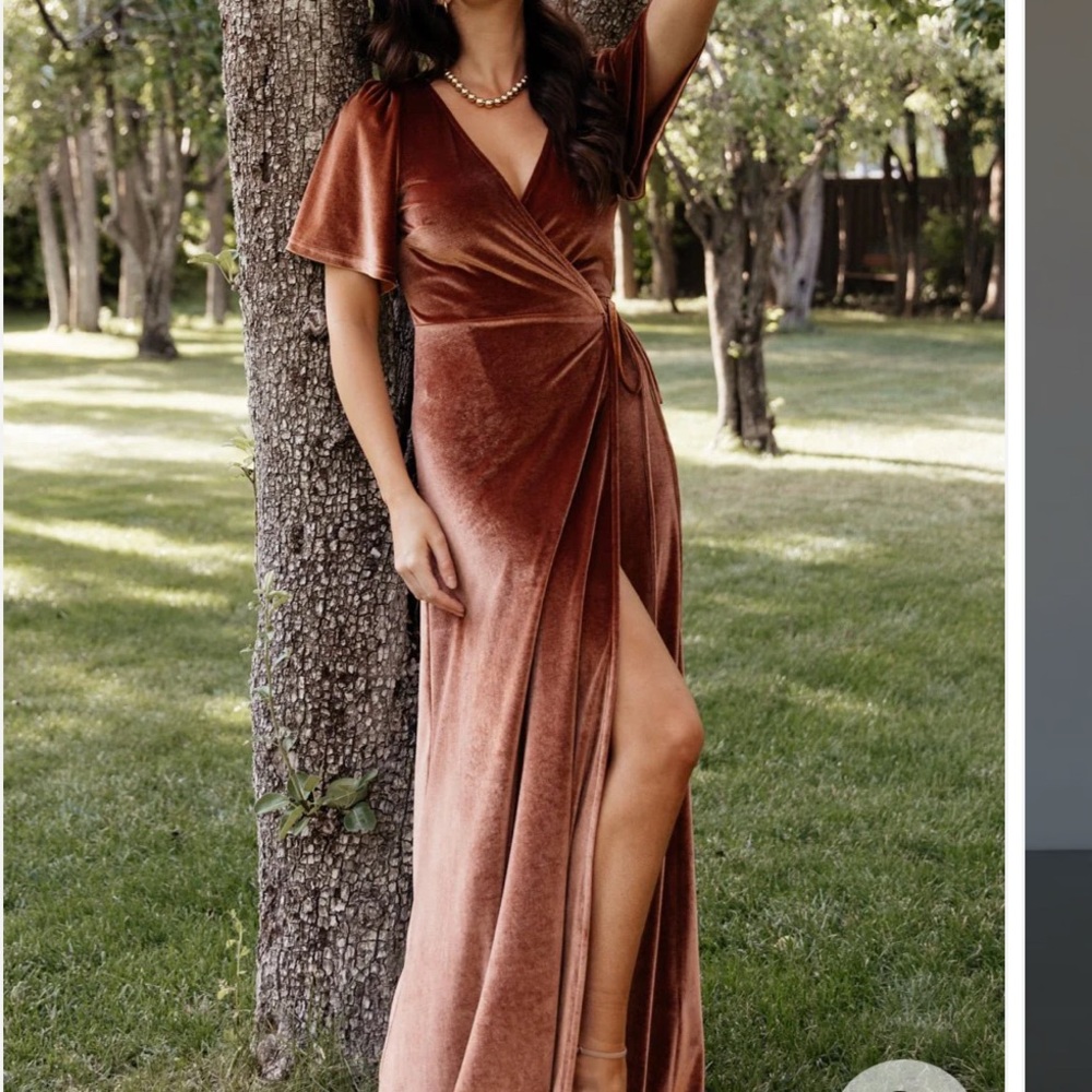 Baltic Born Warm Brown Velvet Meghan Wrap Maxi Dress V-Neck Women's Size Medium